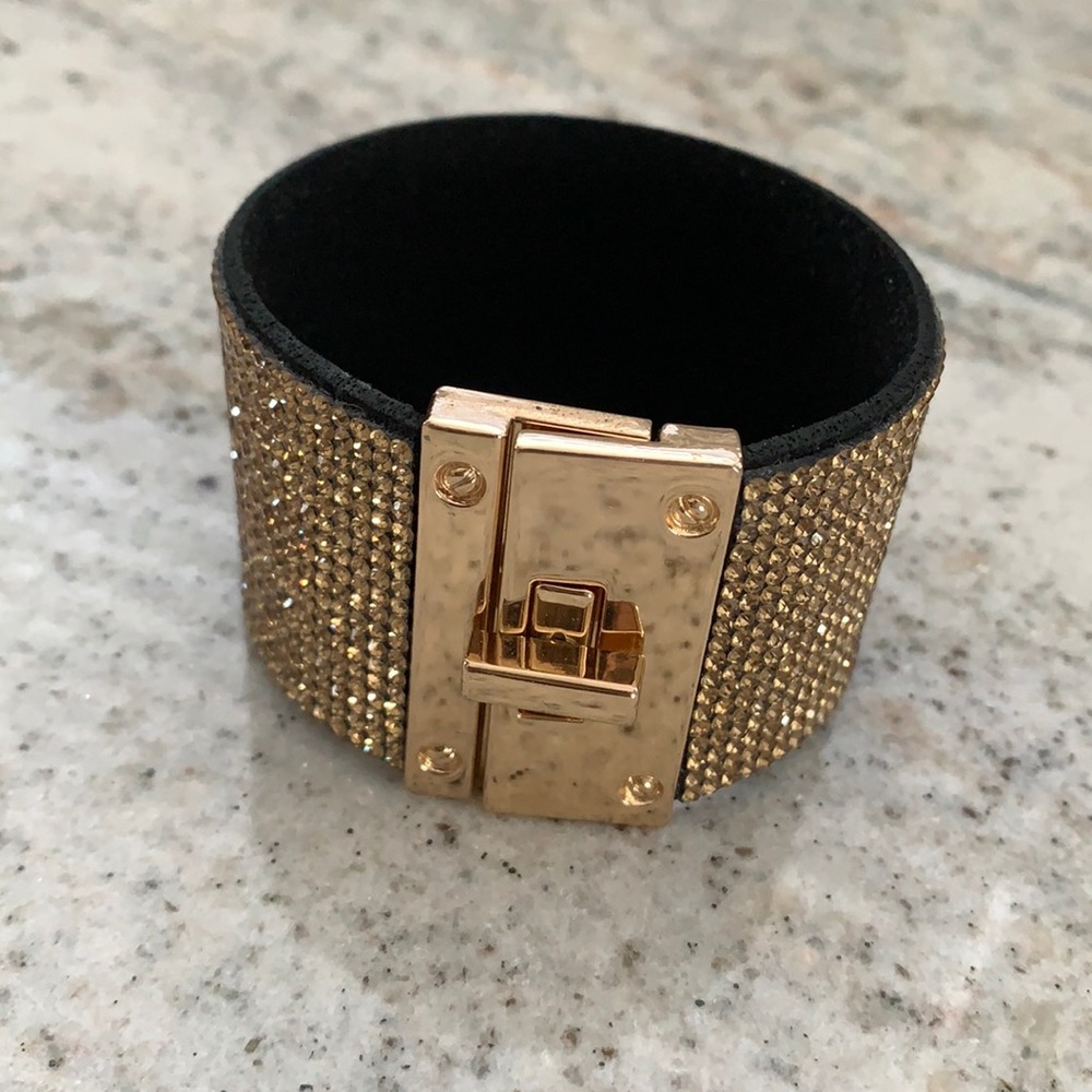 10/$30 Gold Bling Rhinestone Bracelet with buckle closure